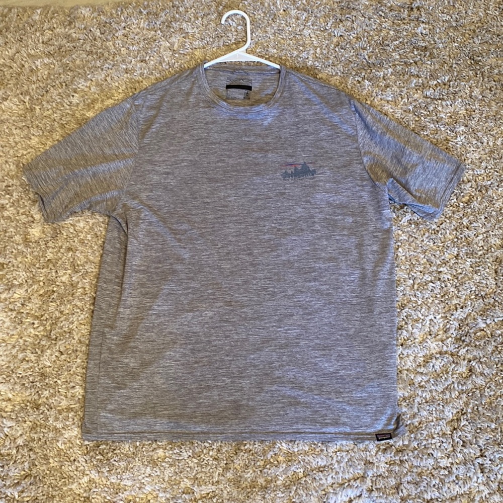 Men’s large Patagonia tee shirt